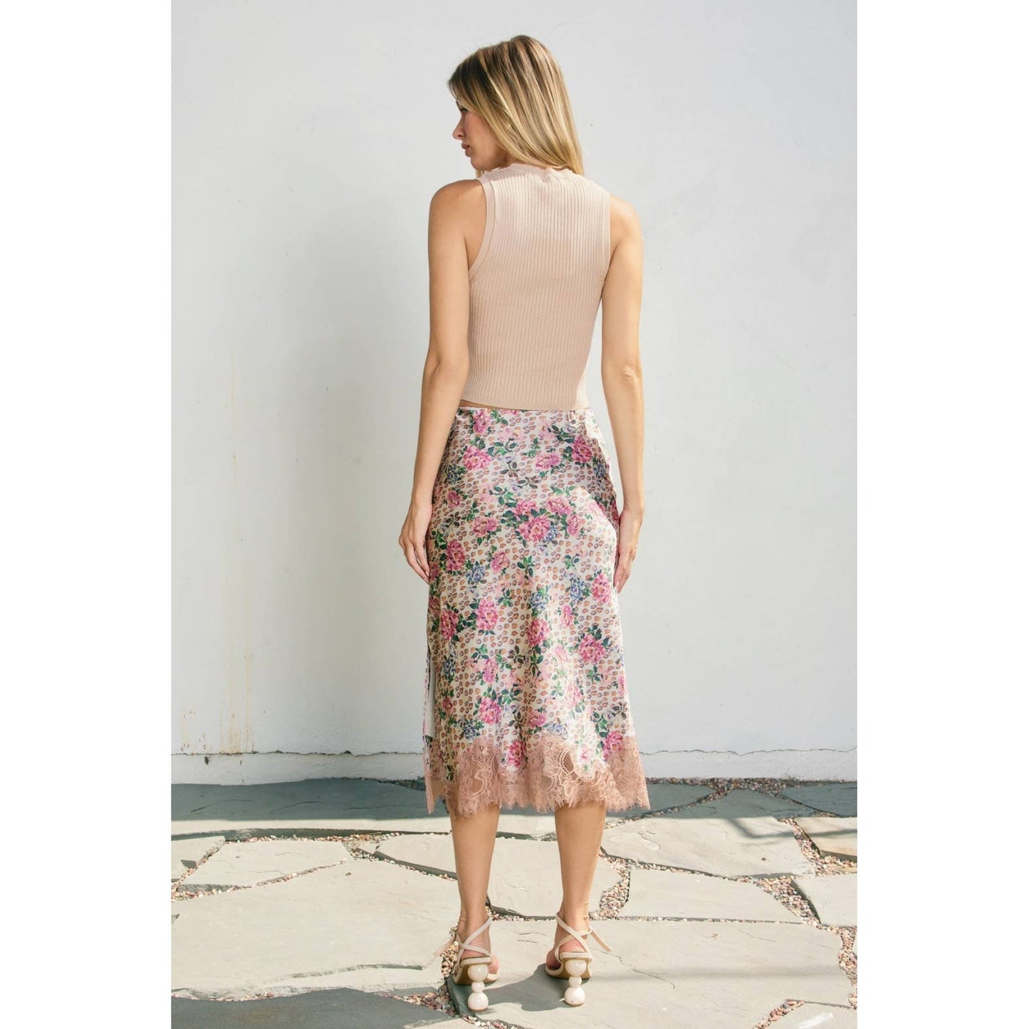Soft Bouquet Lace Hem Midi Skirt