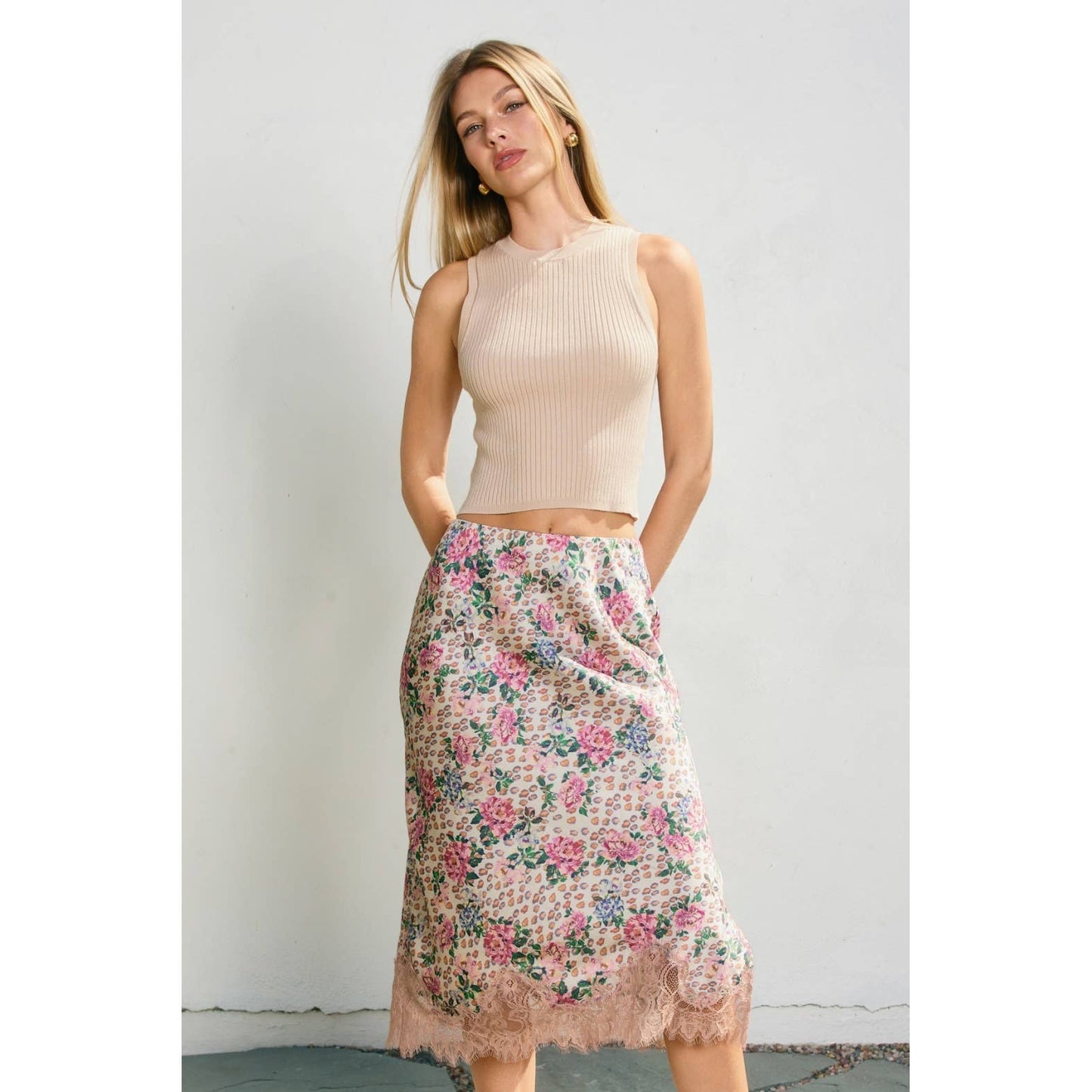 Soft Bouquet Lace Hem Midi Skirt